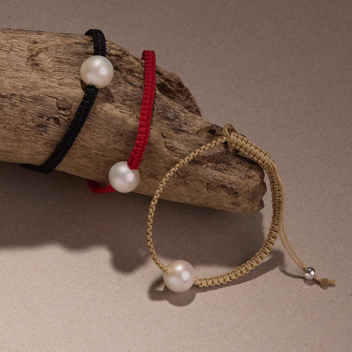 Coco Lagoon 12mm Pearl Bracelet