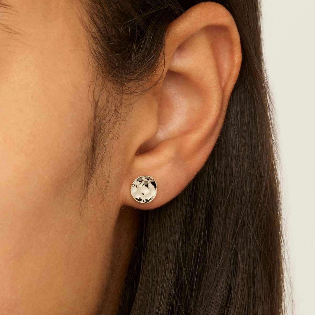 Double Beat Stud Earrings