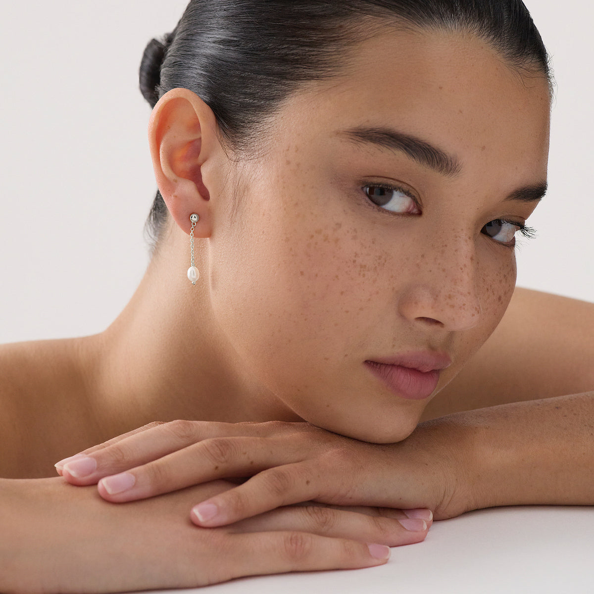 Tidal Whisper Single Pearl Earrings