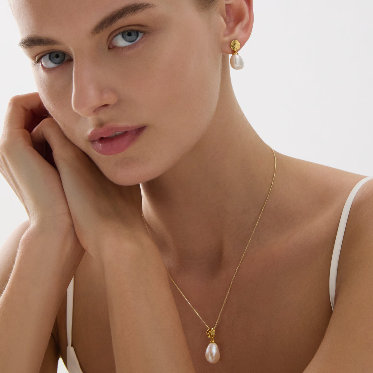 Ocean Drift Pearl Earrings