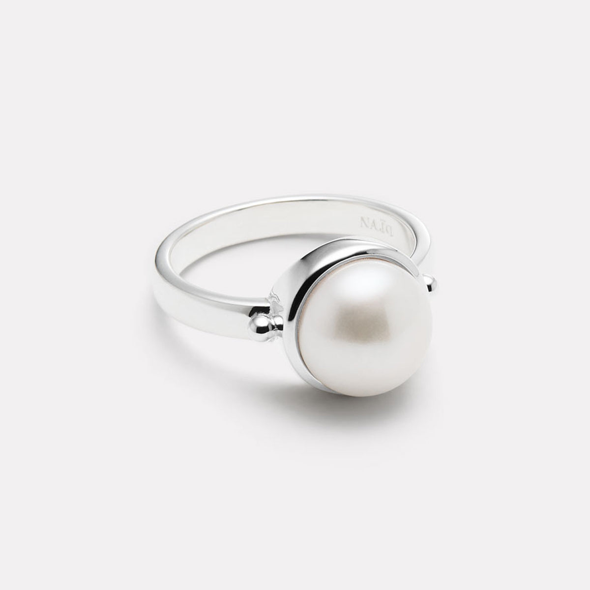 Garland Pearl Ring