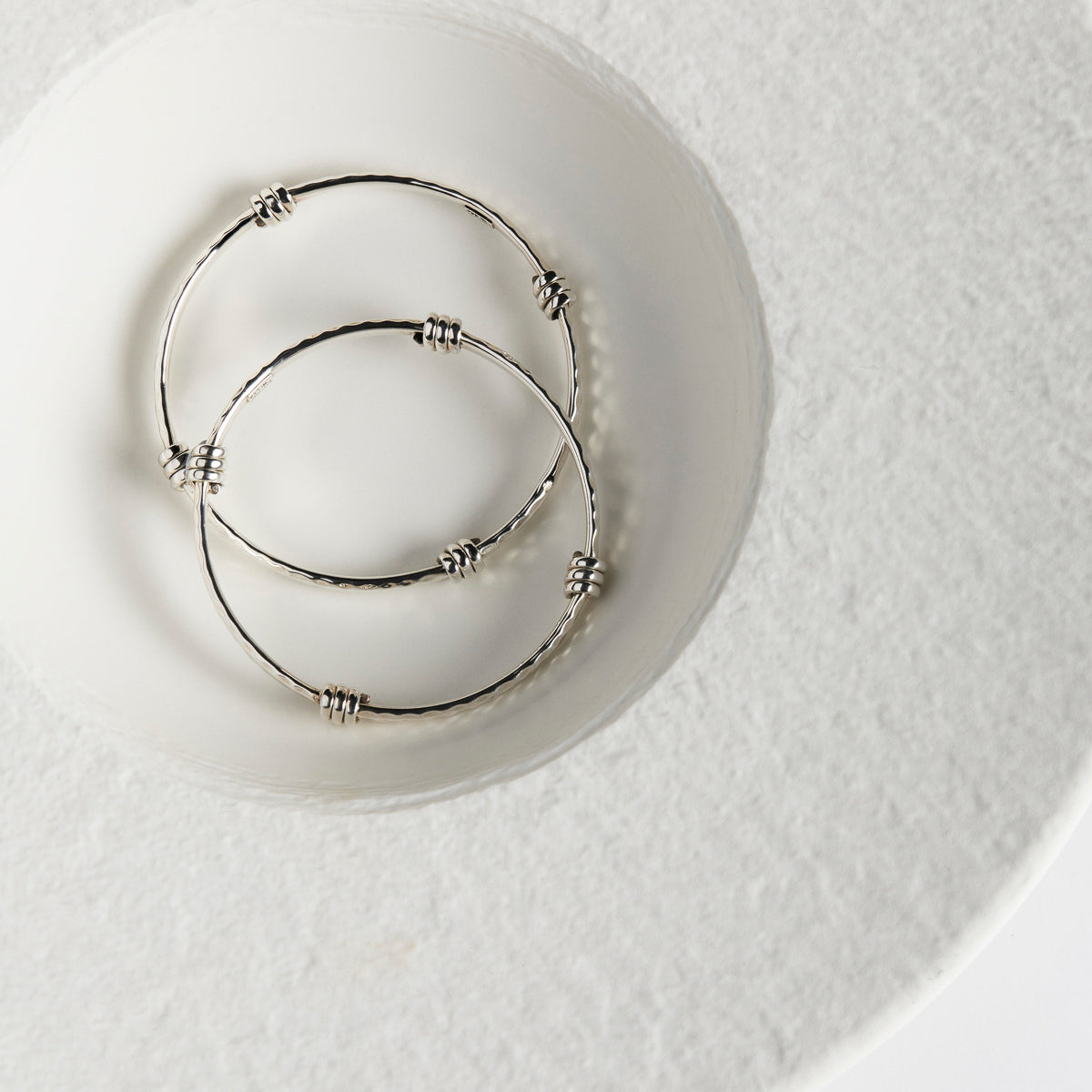 Silver Amarres Bangle