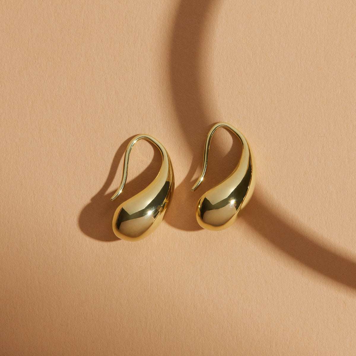 Eau Earrings