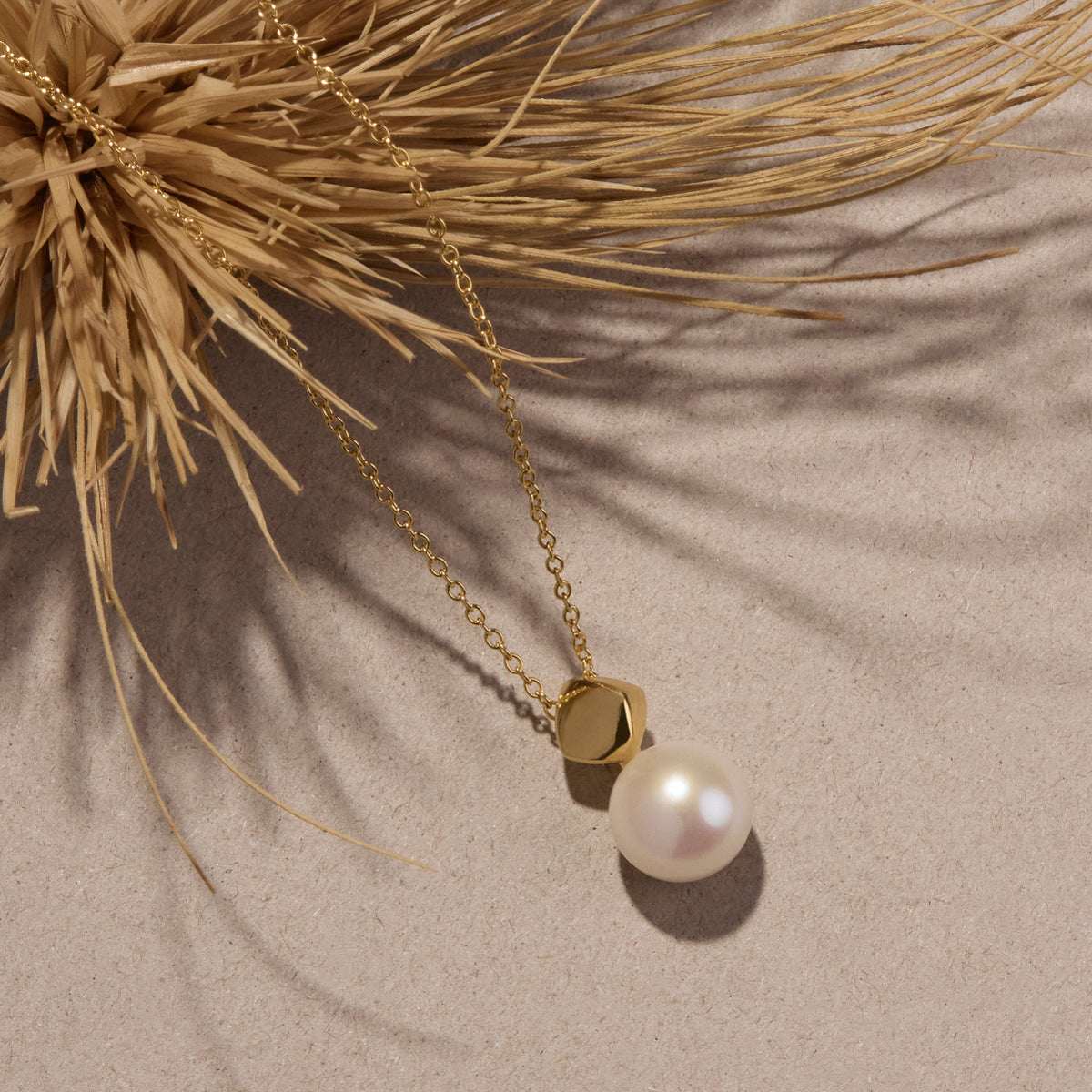 Mirage Pearl Necklace