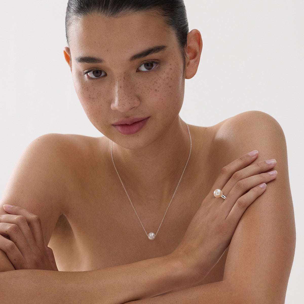 Whirlpool Pearl Necklace