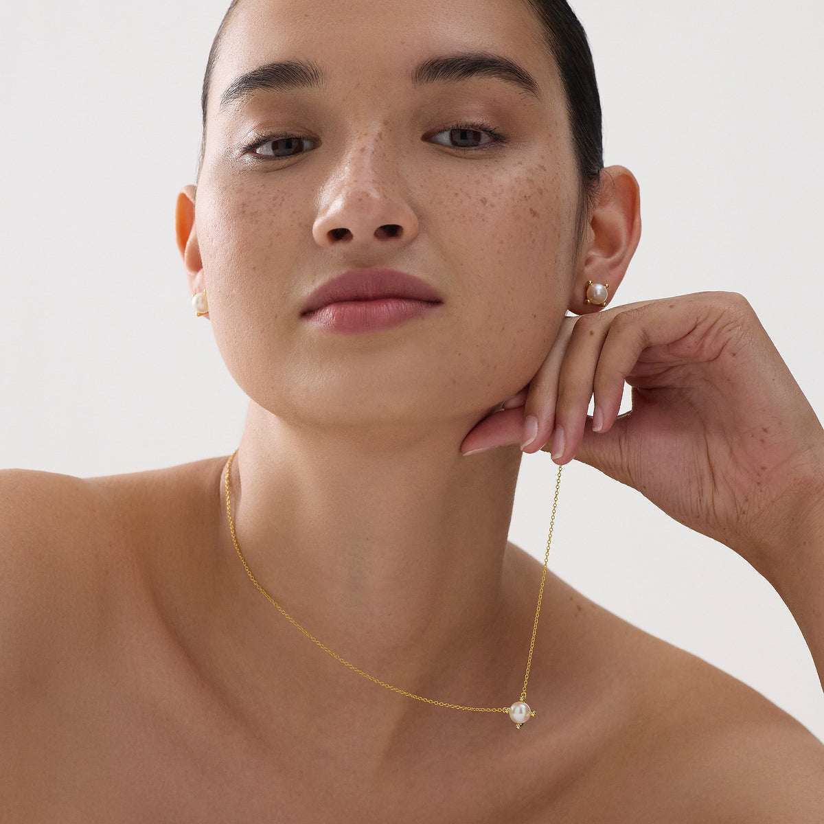 Moana Pearl Necklace